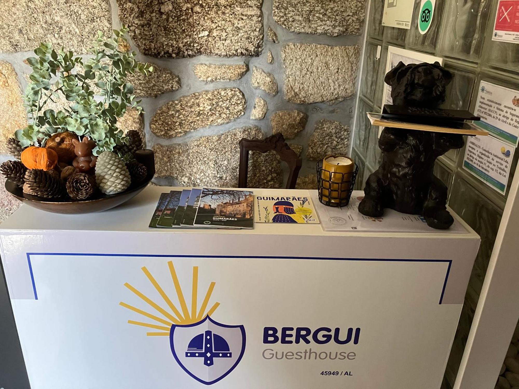 Bergui Guesthouse - Em Guimaraes Desde 2017 Exteriér fotografie